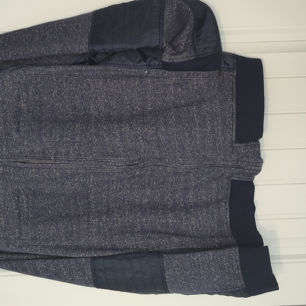 Calvin Klein zip up - Picture 5 of 13